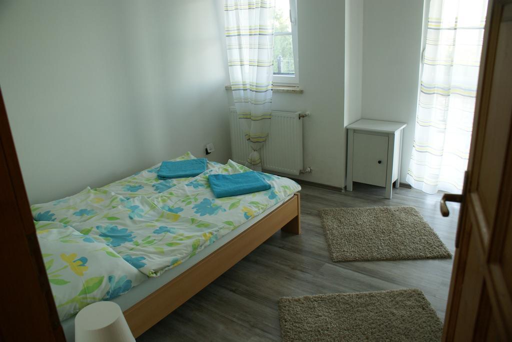 מלון Balatonalmádi Sargarigo Apartman Haz מראה חיצוני תמונה